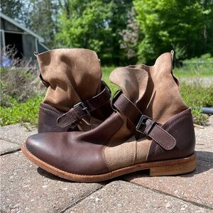 Boots 41 size boots all leather and suede